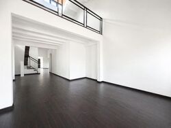 Jalan Pisang (D7), Shop House #550192761